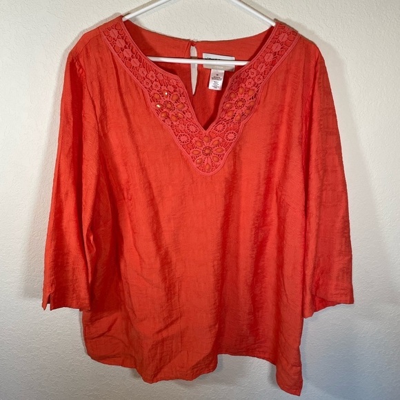 Alfred Dunner women’s beaded lace textured tunic - Picture 4 of 7